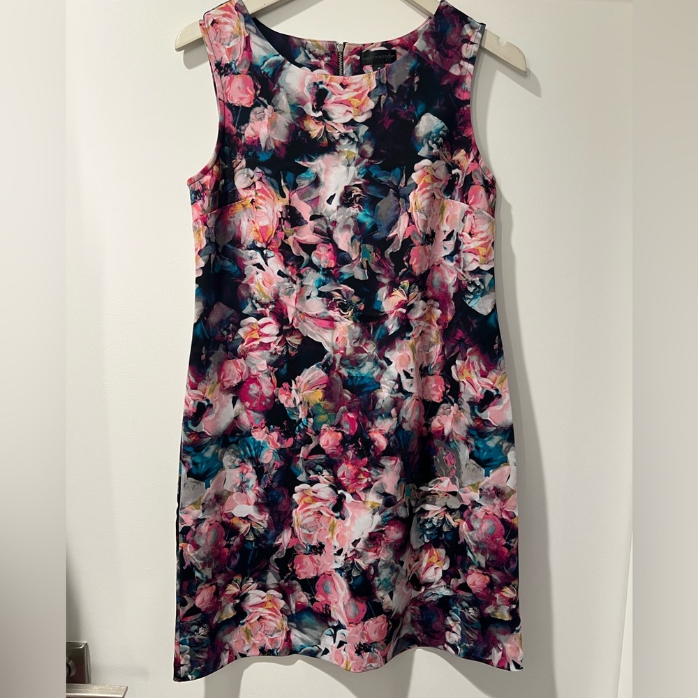 Worthington Pink Floral Print Top with Multicolor Accents size Medium